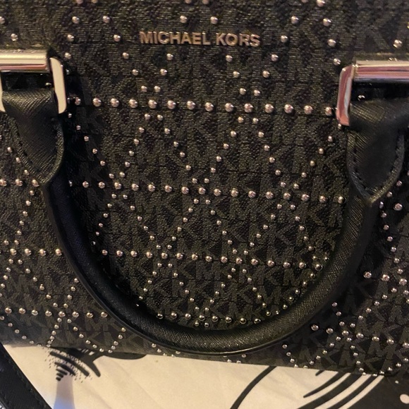 MICHAEL KOHRS HANDBAG & WALLET - Picture 12 of 16